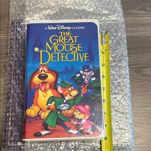 Disney The Great Mouse Detective VHS - Blue and Red